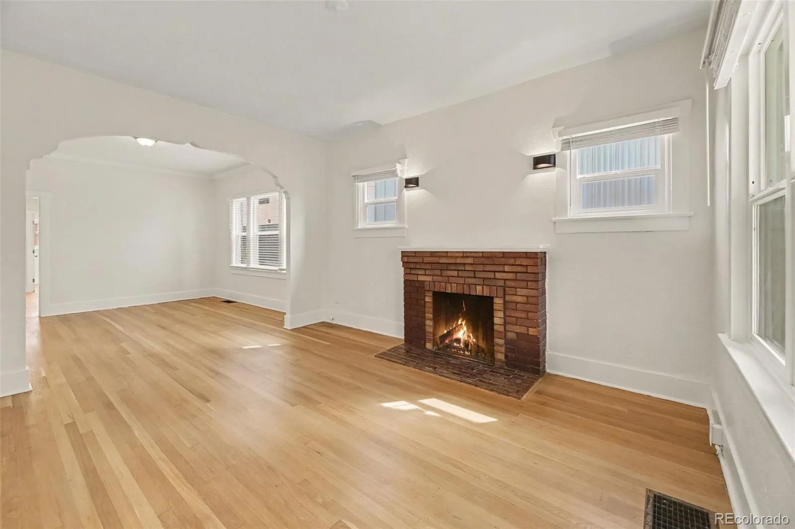 1632 Irving Street Denver CO 80204 | MLS #REC6895619 09222026200307 1600 3