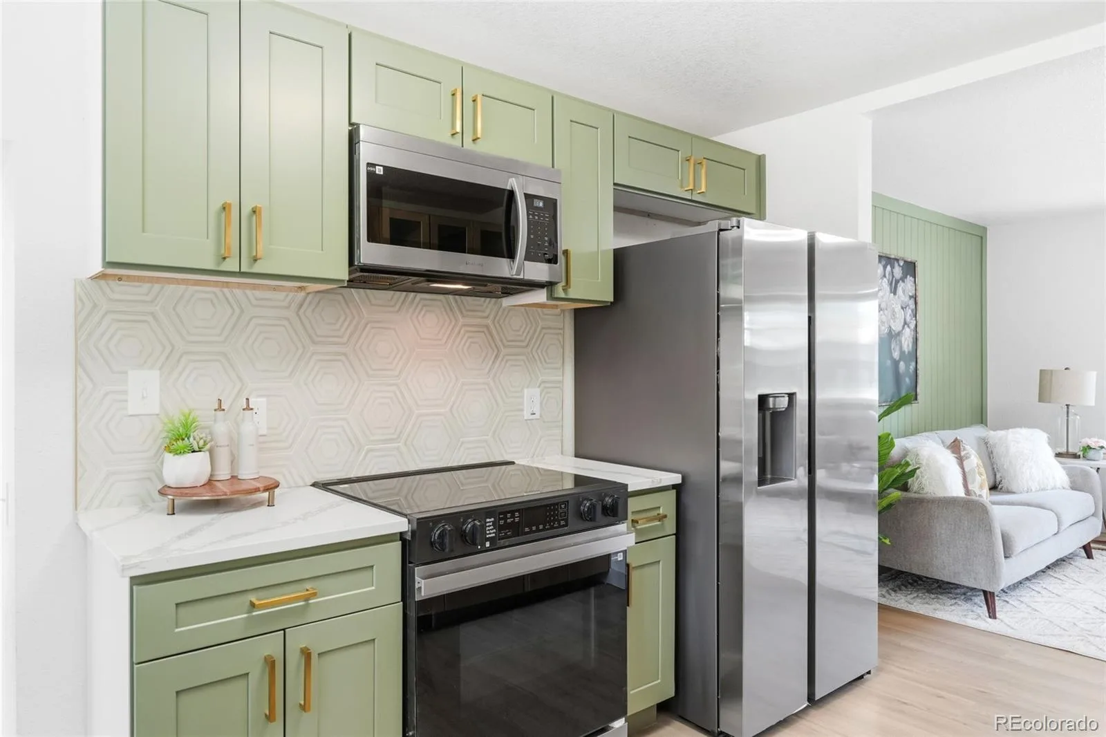 383 S Robb Way Lakewood CO 80226 MLS #REC6896490 07032026194104 1600 4