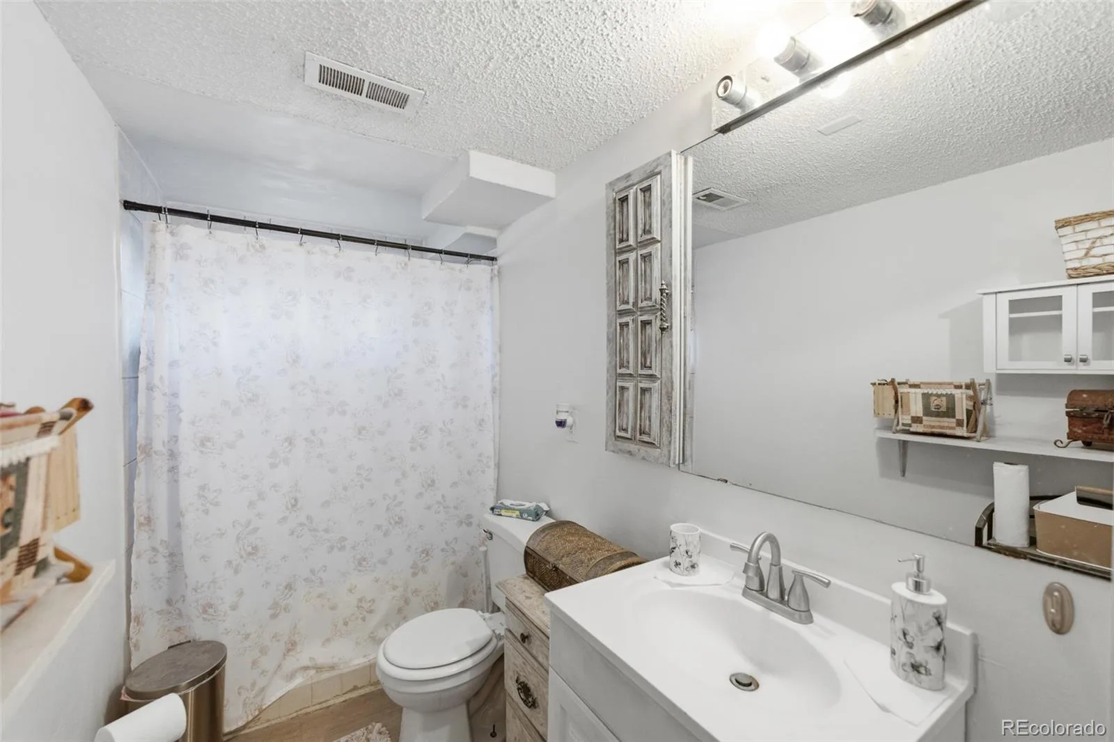 1780 Sherrelwood Drive Denver CO 80221 | MLS #REC6897682 07222026232449 1600 29