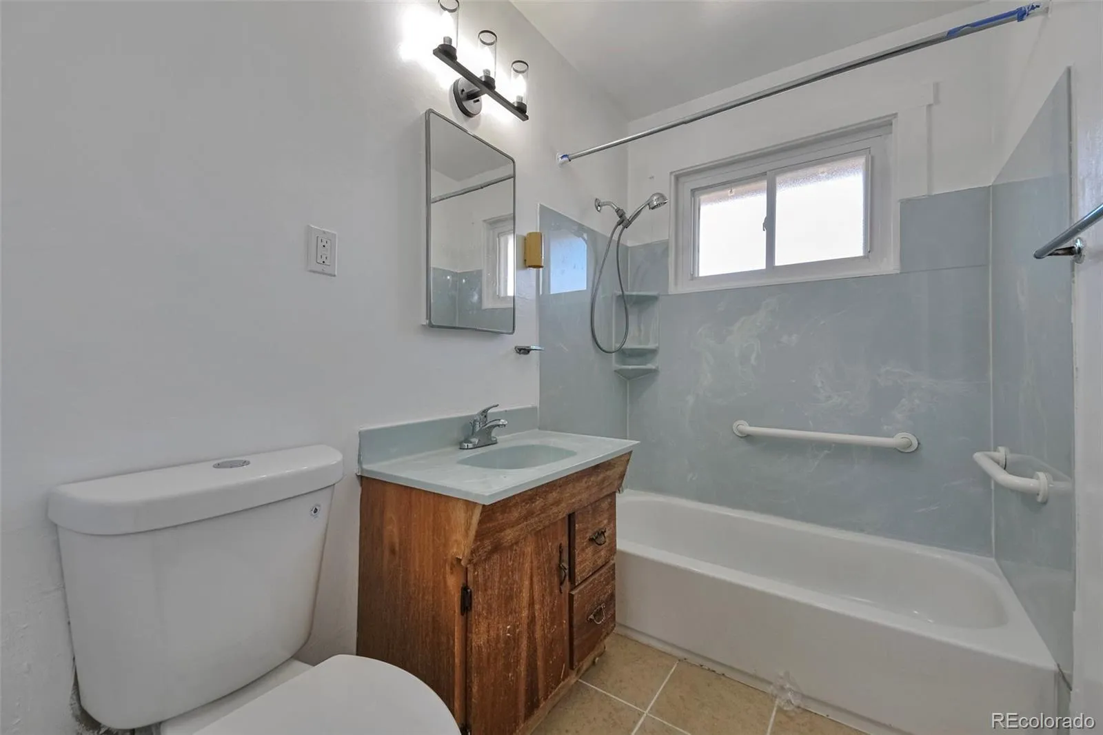 04152026165107 1600 12