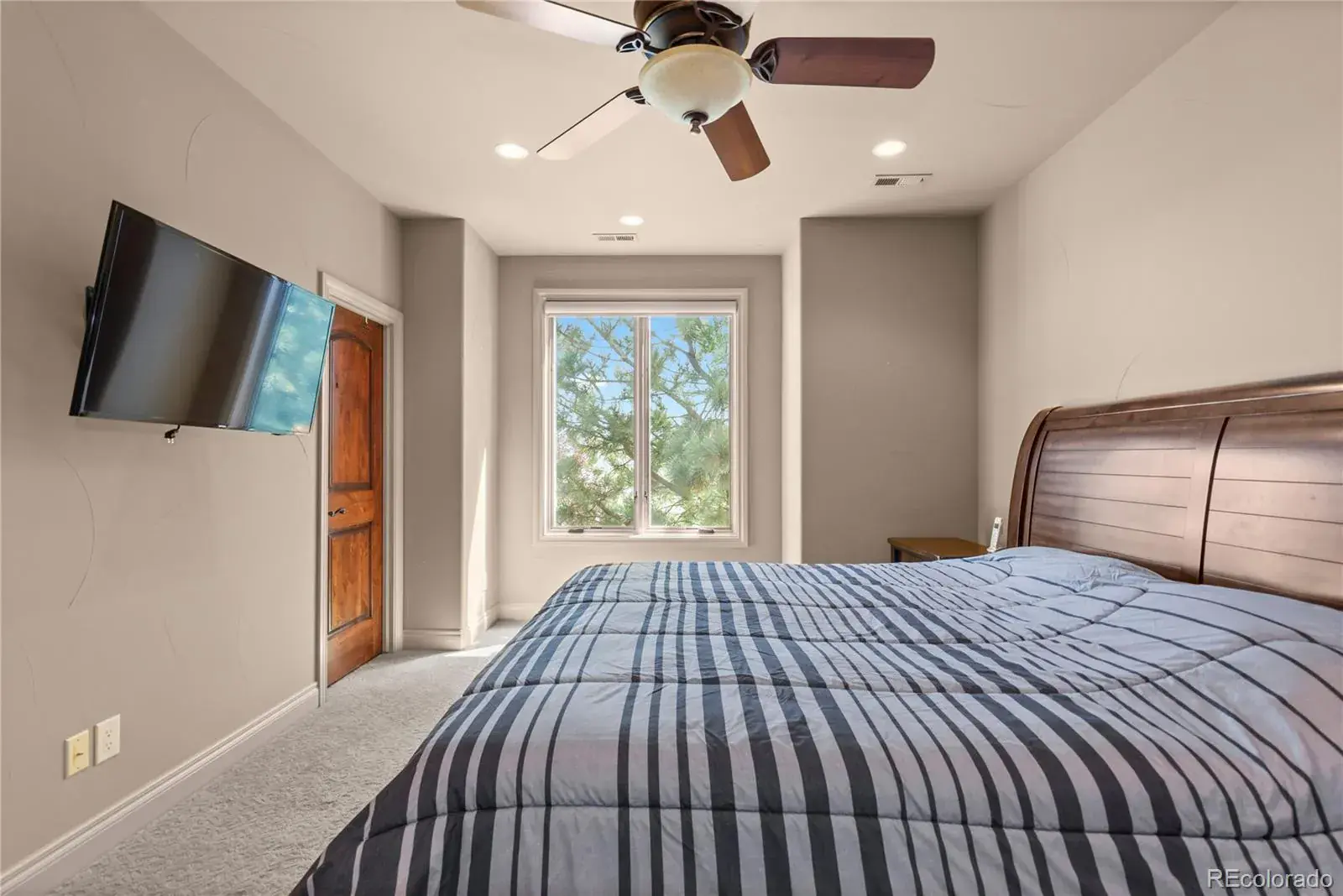 19333 E Briarwood Place Place Aurora CO 80016 | MLS #REC6899063 09152025213346 1600 25