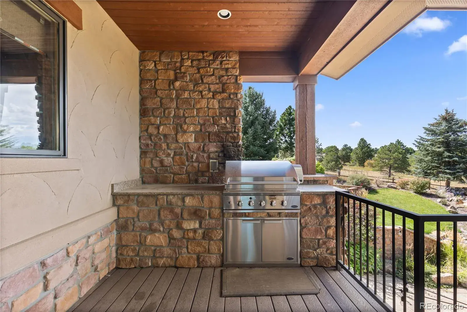19333 E Briarwood Place Place Aurora CO 80016 | MLS #REC6899063 09152025213346 1600 39