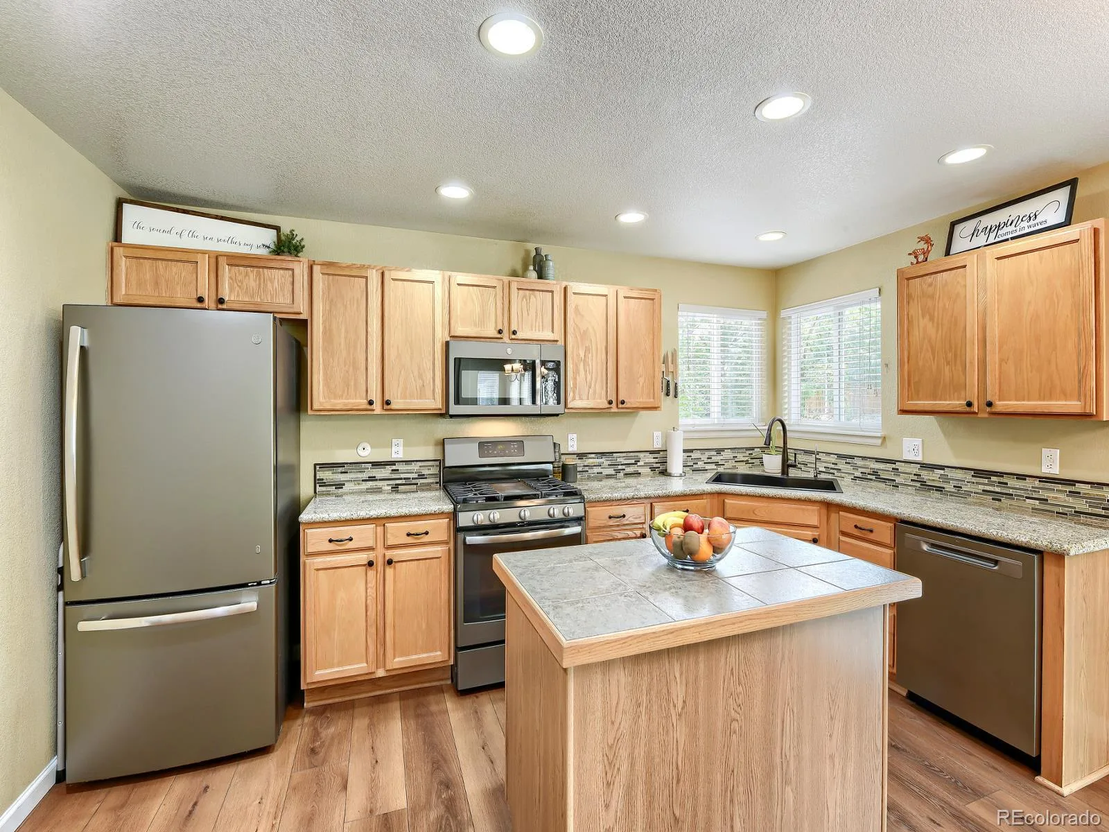 362 English Sparrow Drive Littleton CO 80129 | MLS #REC6902155 08202026164419 1600 2