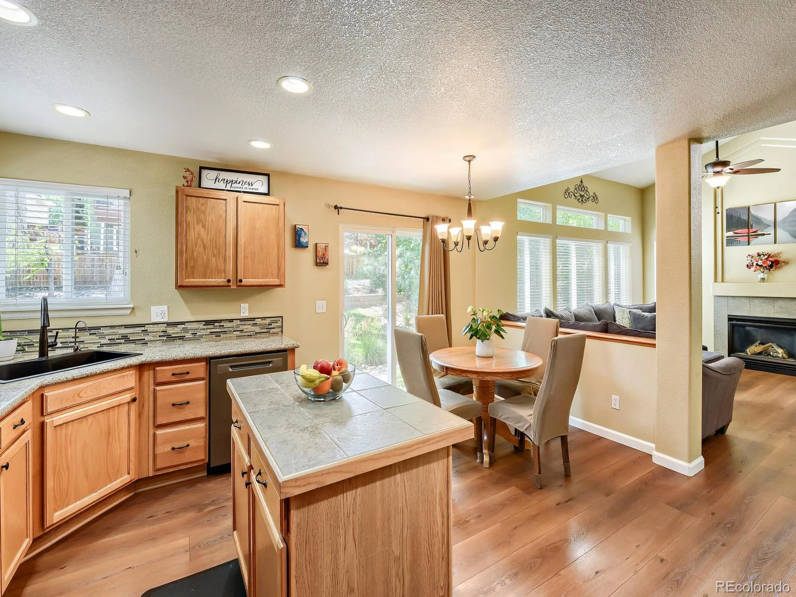 362 English Sparrow Drive Littleton CO 80129 | MLS #REC6902155 08202026164419 1600 3