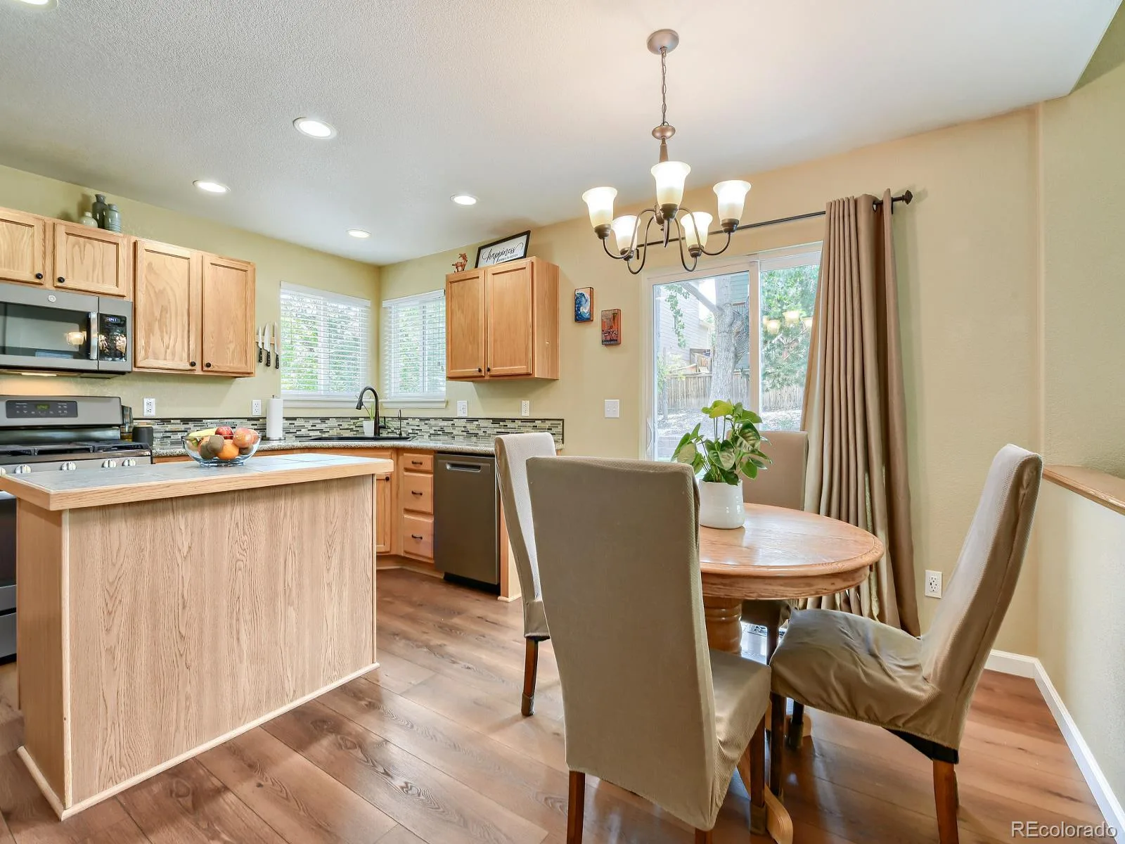 362 English Sparrow Drive Littleton CO 80129 | MLS #REC6902155 08202026164419 1600 5