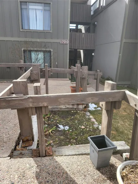 04102026230747 800 0