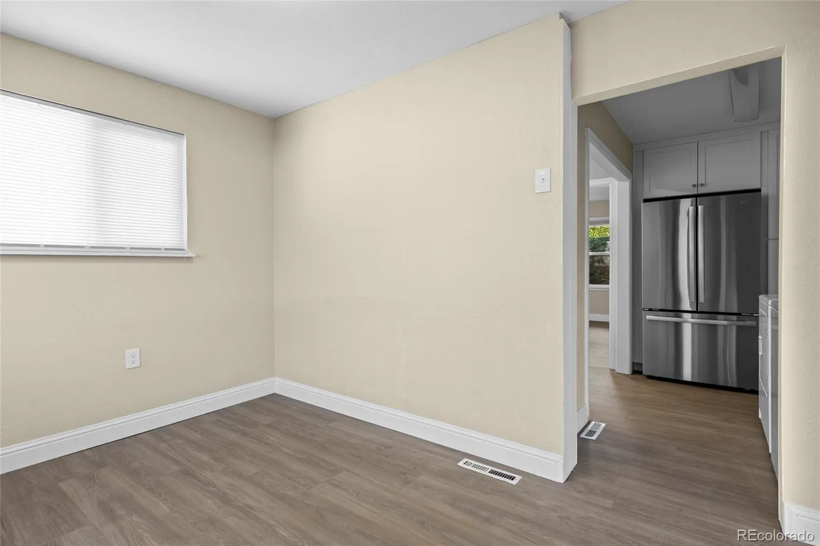 2060 S Knox Court Denver CO 80219 MLS #REC6903073 05122026161416 1600 13