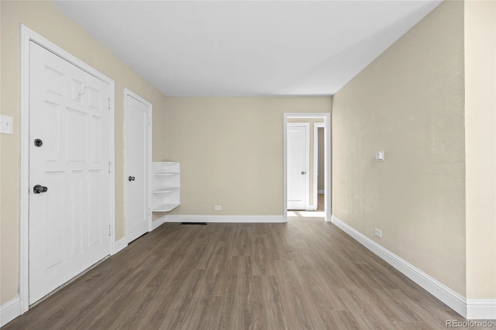 2060 S Knox Court Denver CO 80219 MLS #REC6903073 05122026161416 1600 6