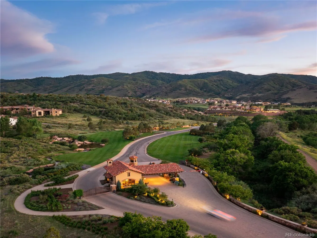 7983 Raphael Lane Littleton CO 80125 | MLS #REC6904188 07142026183846 1200 10