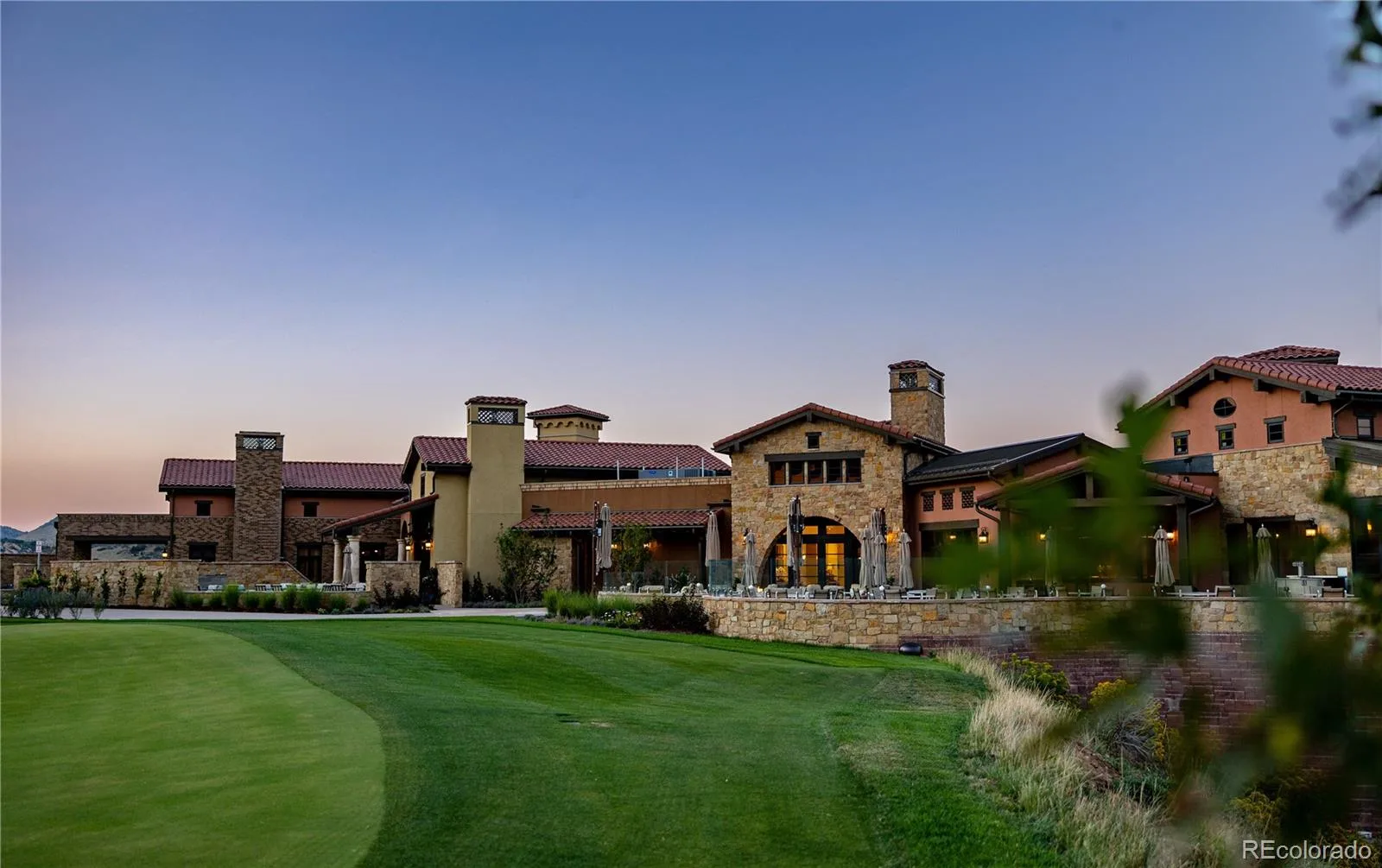 7983 Raphael Lane Littleton CO 80125 | MLS #REC6904188 07142026183846 1600 21