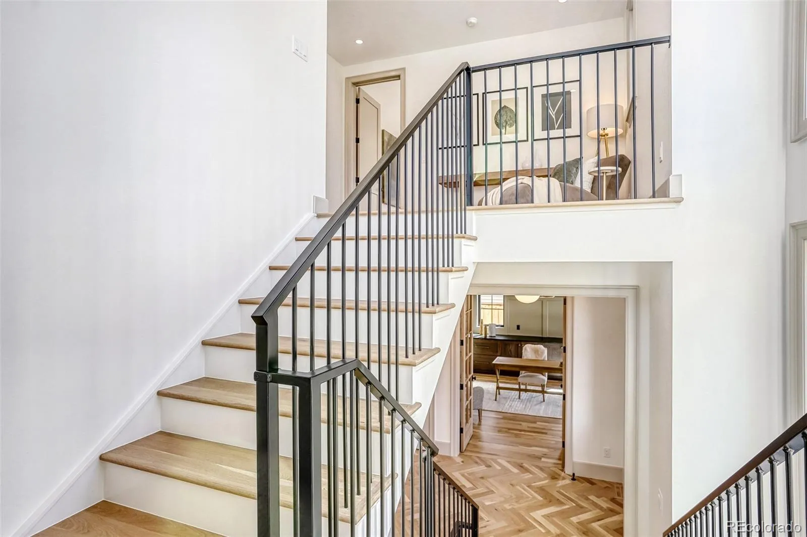 04172026171530 1600 10