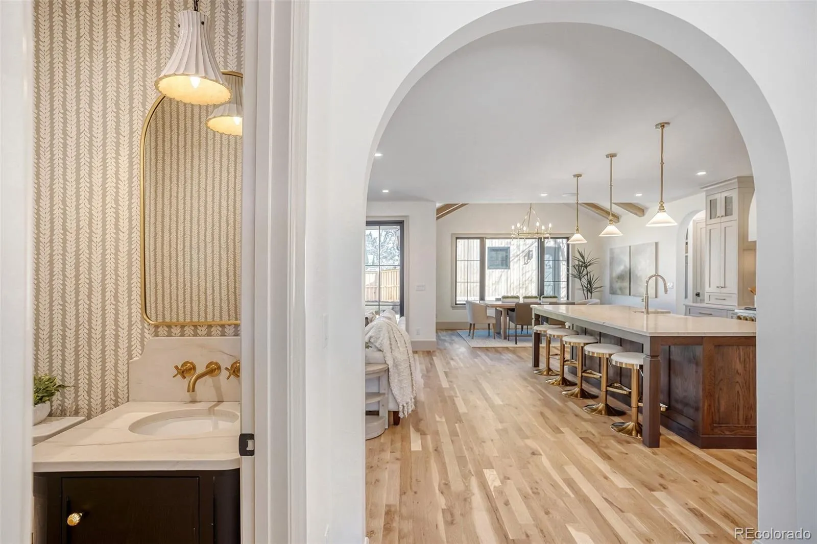 04172026171530 1600 12