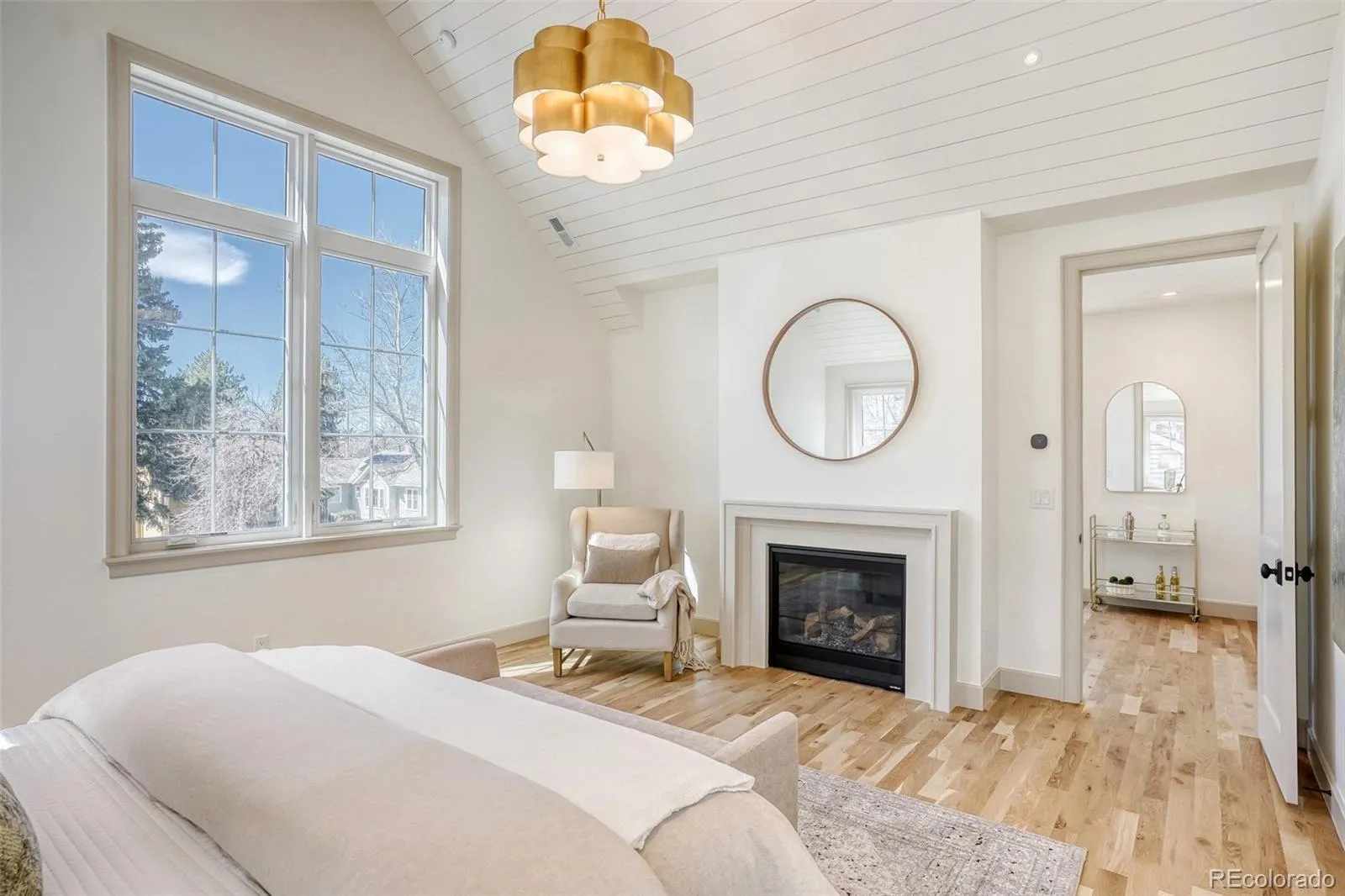 04172026171530 1600 17