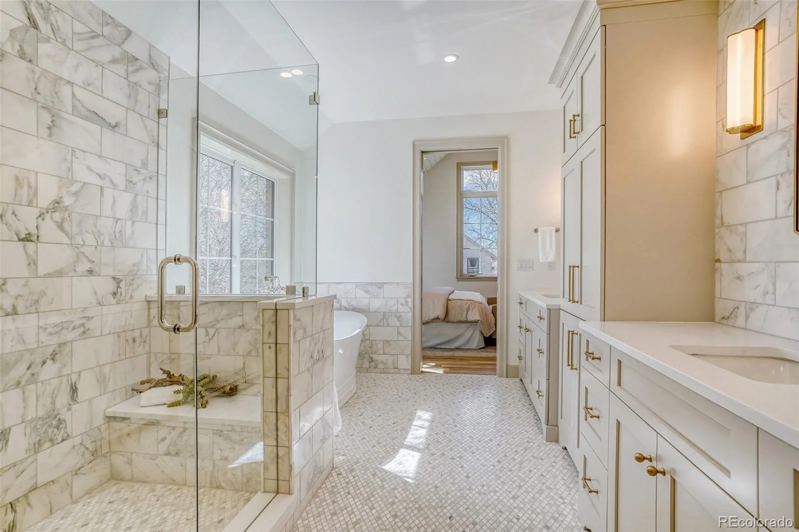 04172026171530 1600 18