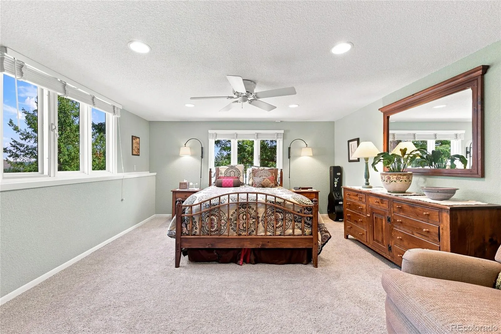 6352 Starlight Drive Morrison CO 80465 | MLS #REC6906380 08072026140956 1600 14
