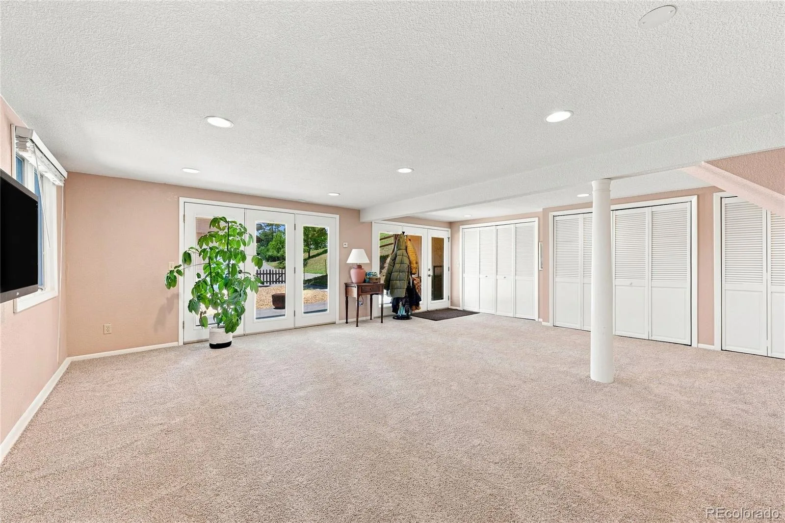 6352 Starlight Drive Morrison CO 80465 | MLS #REC6906380 08072026140956 1600 22
