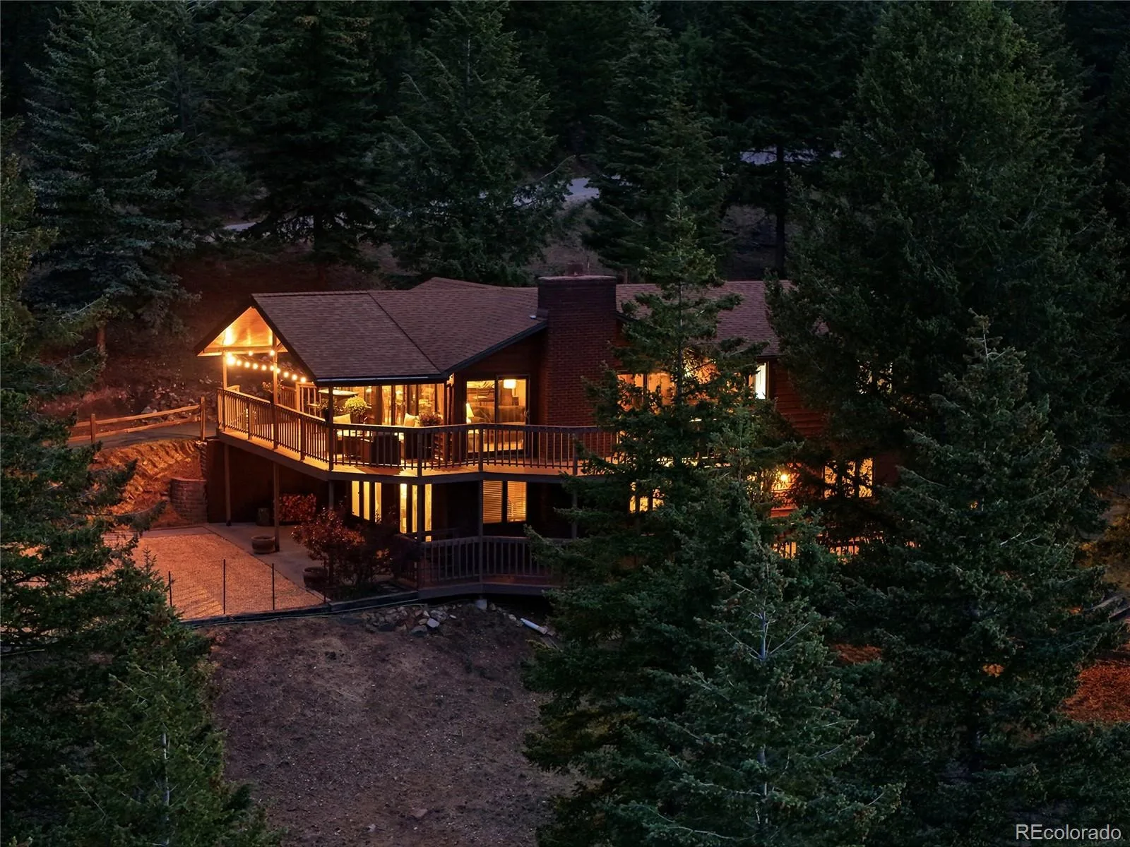 6352 Starlight Drive Morrison CO 80465 | MLS #REC6906380 08072026140956 1600 39