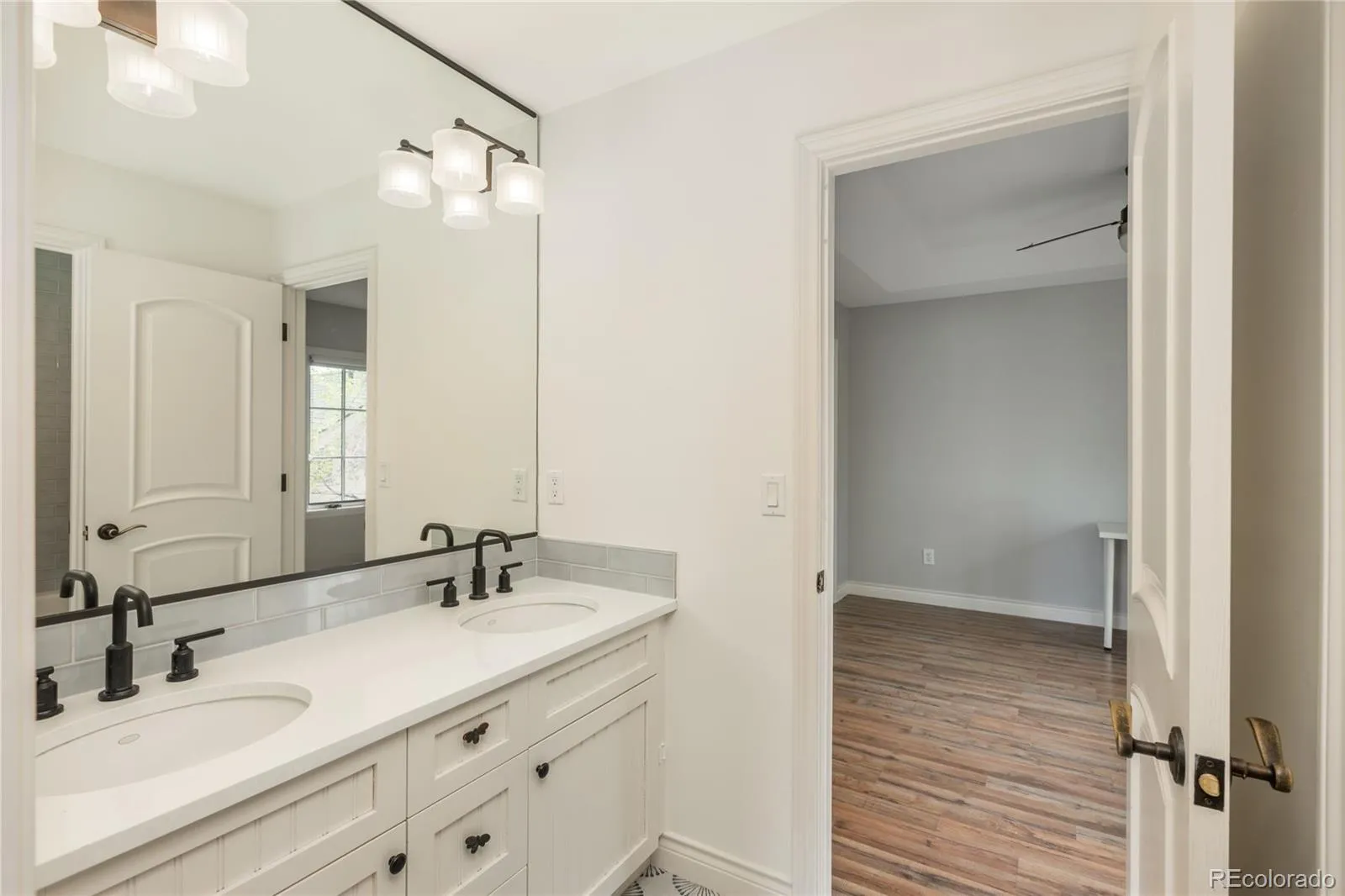 1315 S Lafayette Street Denver CO 80210 MLS #REC6907752 05152026002807 1600 23