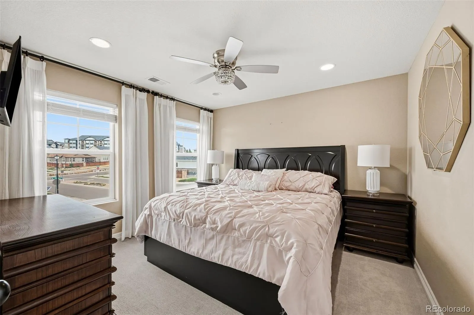 21694 E Stanford Circle Aurora CO 80015 MLS #REC6907819 05052026224551 1600 14