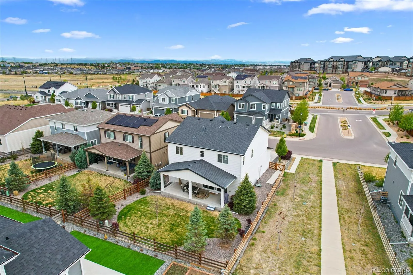 21694 E Stanford Circle Aurora CO 80015 MLS #REC6907819 05052026224551 1600 36