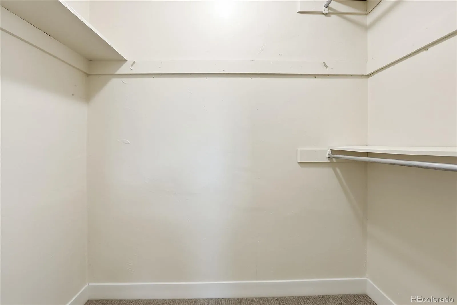 800 Vaughn Street Aurora CO 80011 MLS #REC6908580 05162026160754 1600 14
