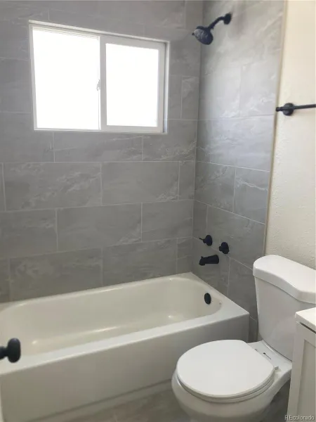 800 Vaughn Street Aurora CO 80011 MLS #REC6908580 05162026160754 800 18