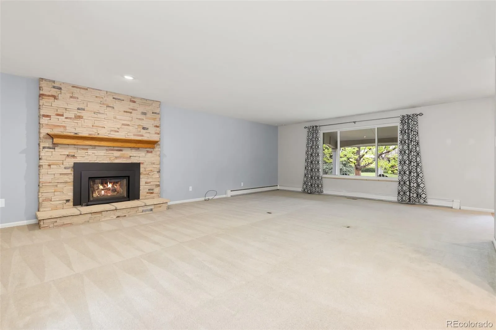 2622 S Brentwood Court Lakewood CO 80227 MLS #REC6908752 05092026150742 1600 6