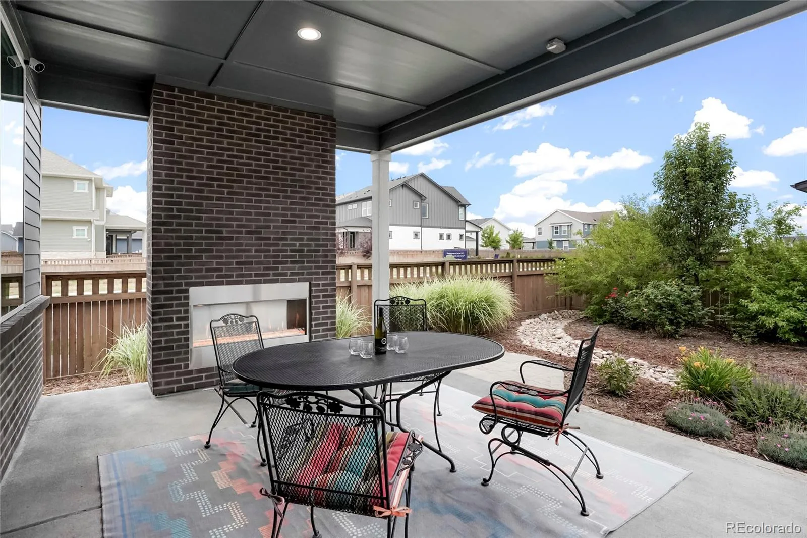 20984 E 62nd Avenue Aurora CO 80019 | MLS #REC6908790 10112026191943 1600 37