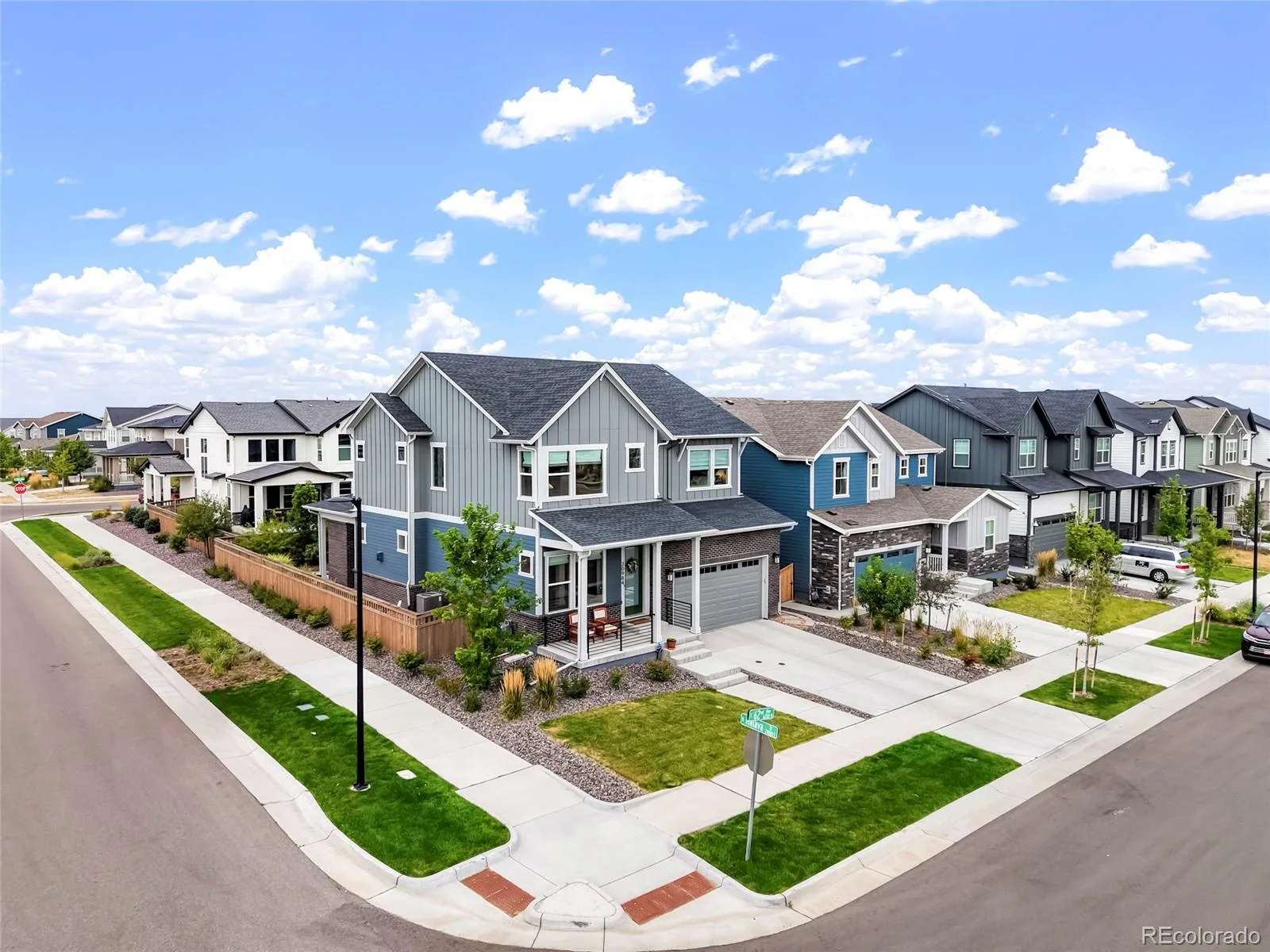 20984 E 62nd Avenue Aurora CO 80019 | MLS #REC6908790 10112026191943 1600 45