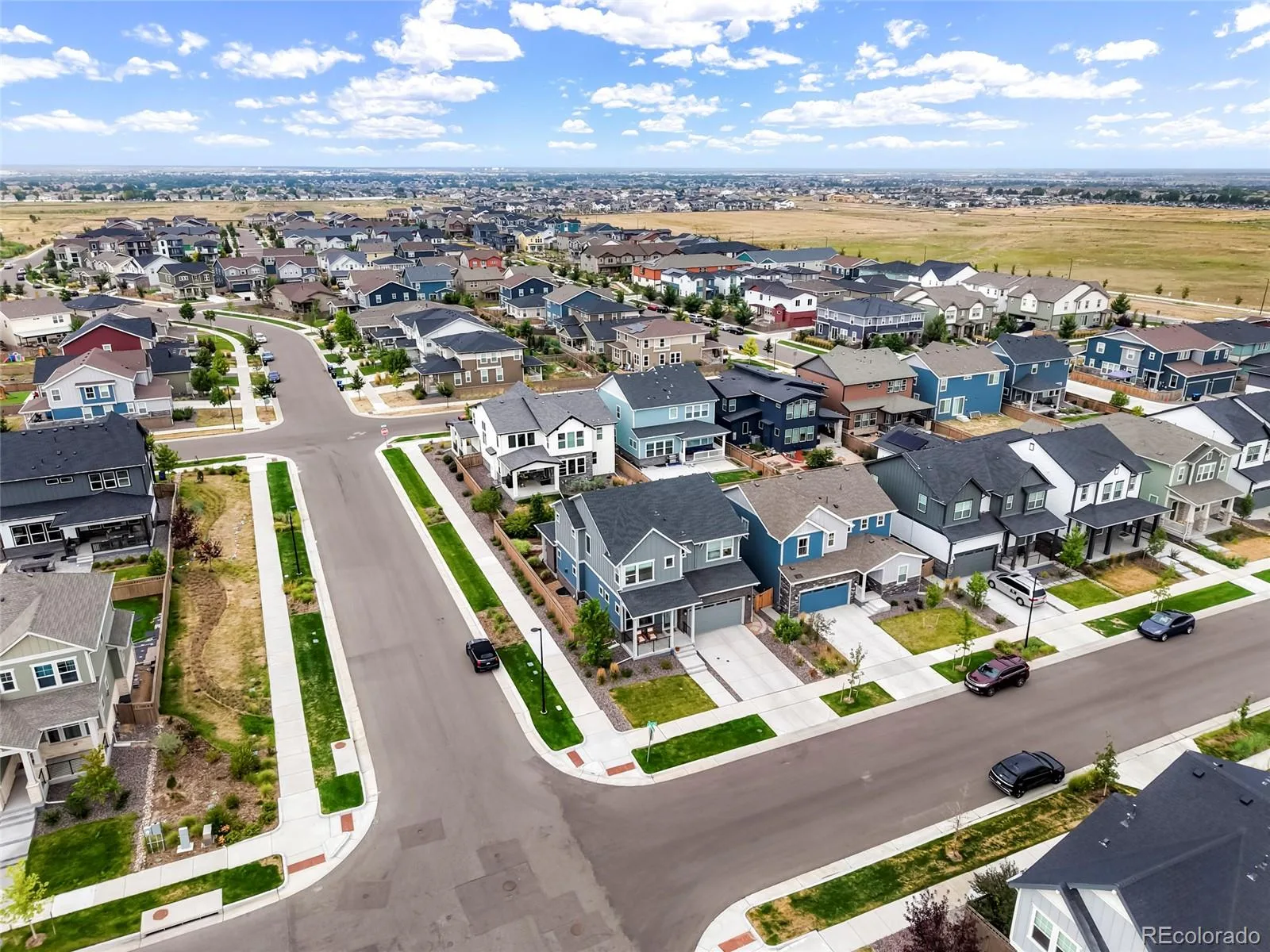 20984 E 62nd Avenue Aurora CO 80019 | MLS #REC6908790 10112026191943 1600 46