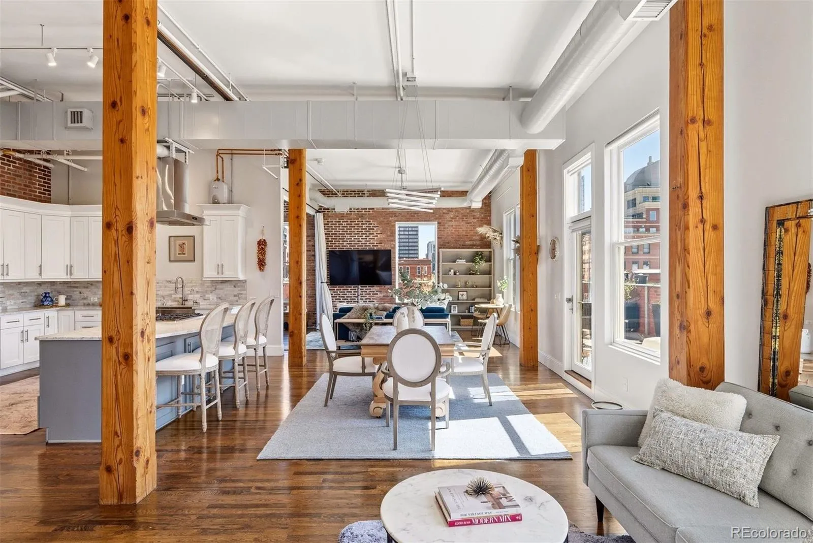 04082026192409 1600 11