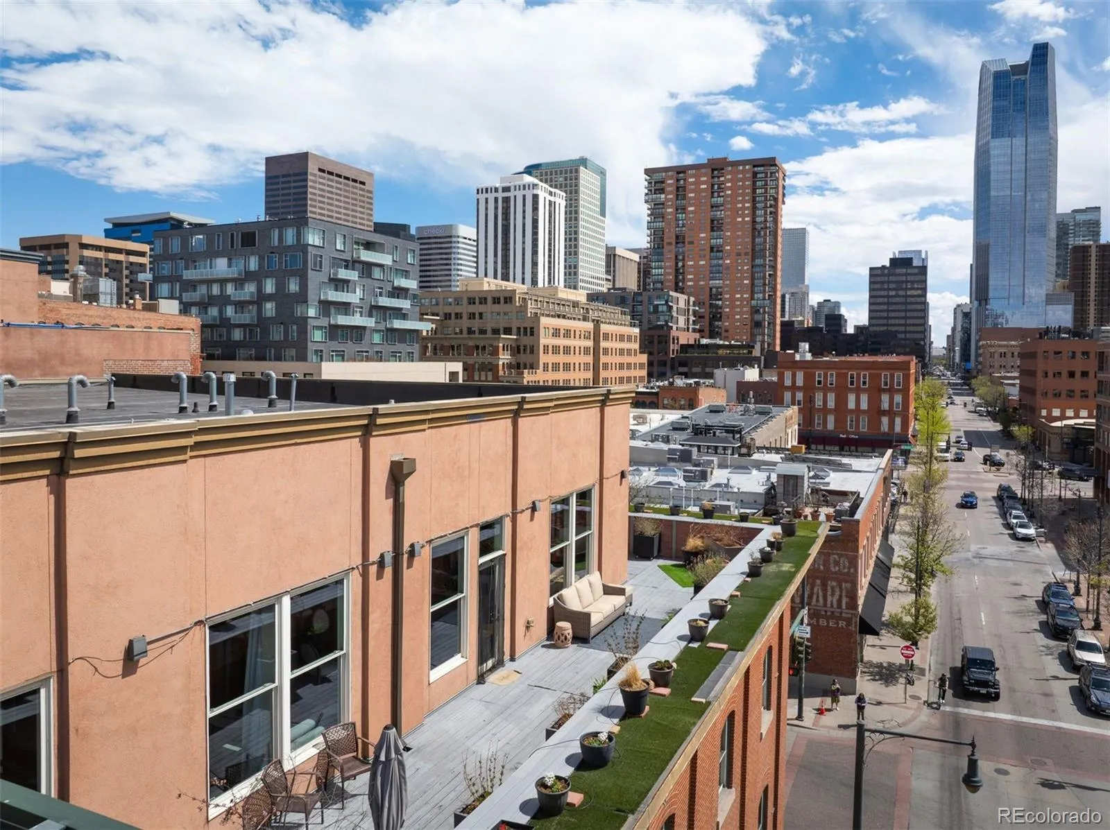 04082026192409 1600 33