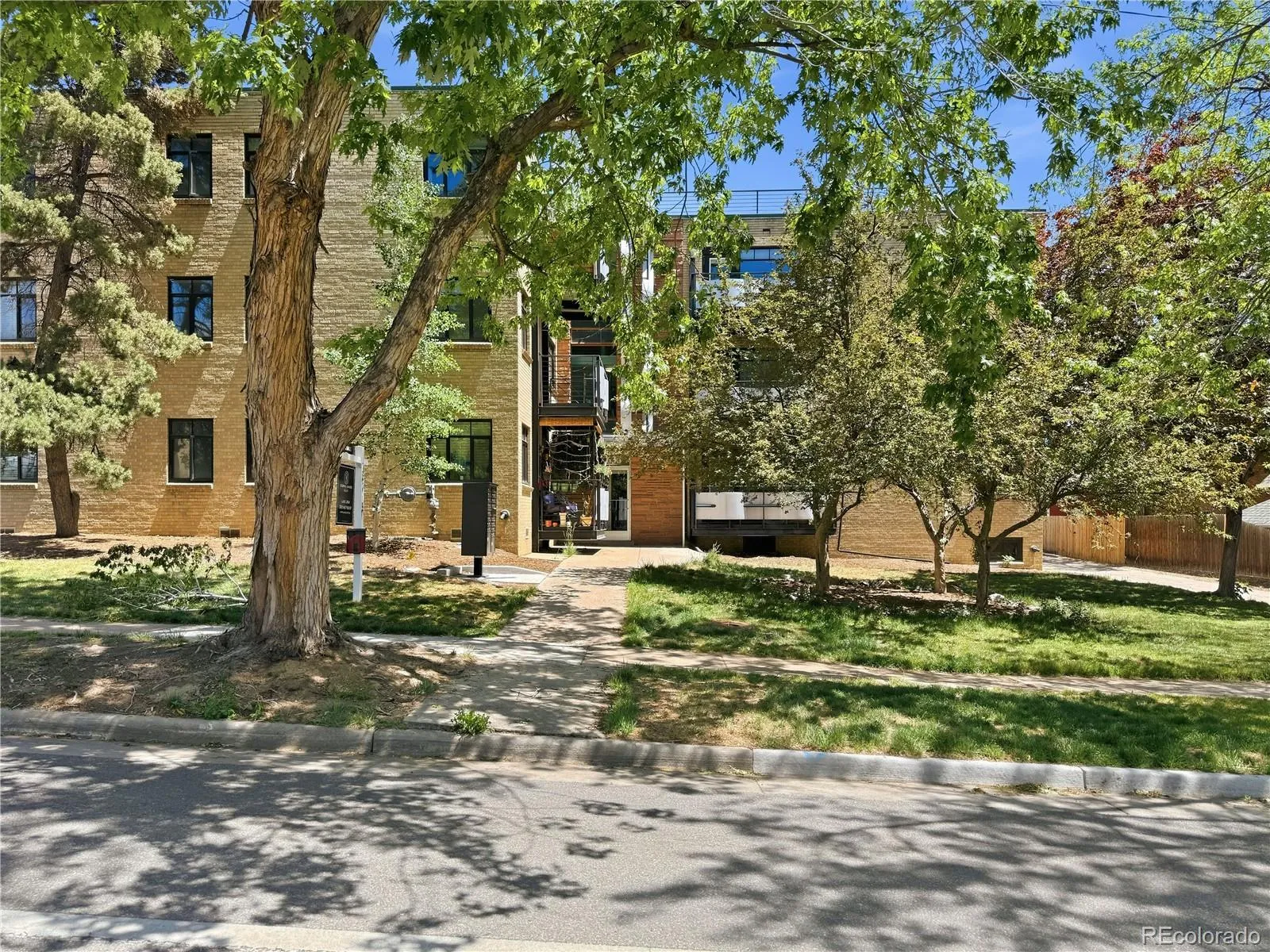 636 N Washington Street #205 Denver CO 80203 MLS #REC6910148 05122026161422 1600 7
