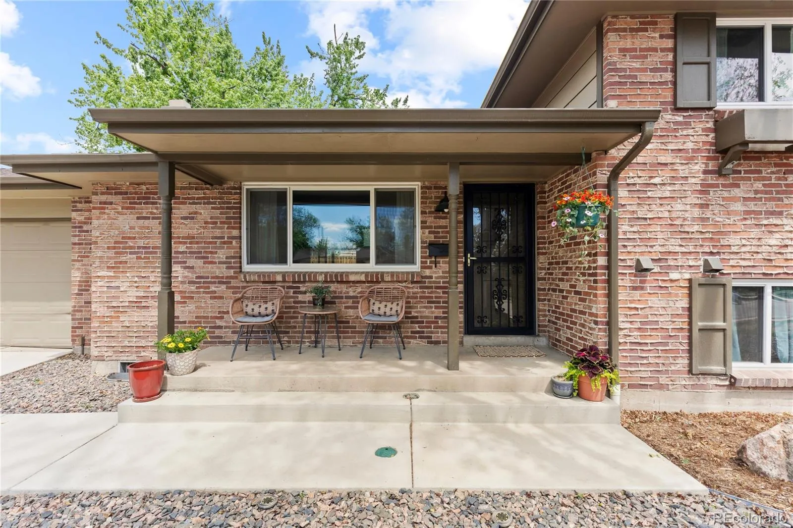 1257 S Dover Way Lakewood CO 80232 MLS #REC6911002 05152026150255 1600 3