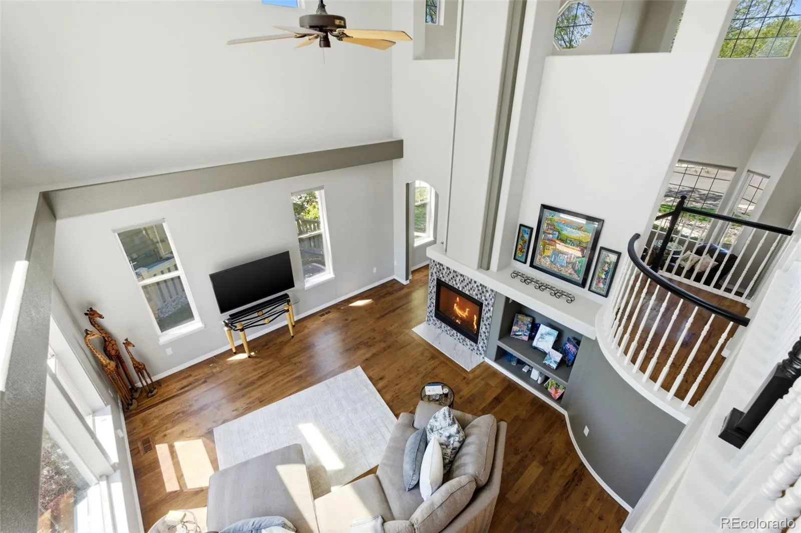 6112 Devinney Way Arvada CO 80004 MLS #REC6912253 05052026041922 1600 22