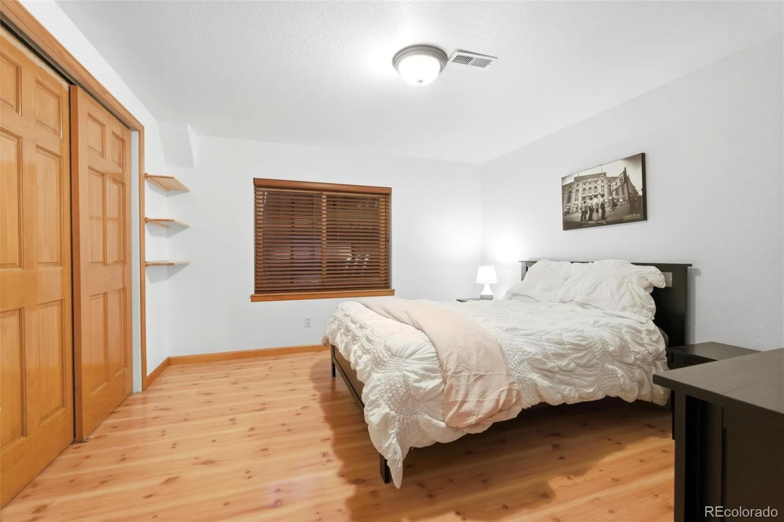 6112 Devinney Way Arvada CO 80004 MLS #REC6912253 05052026041922 1600 41
