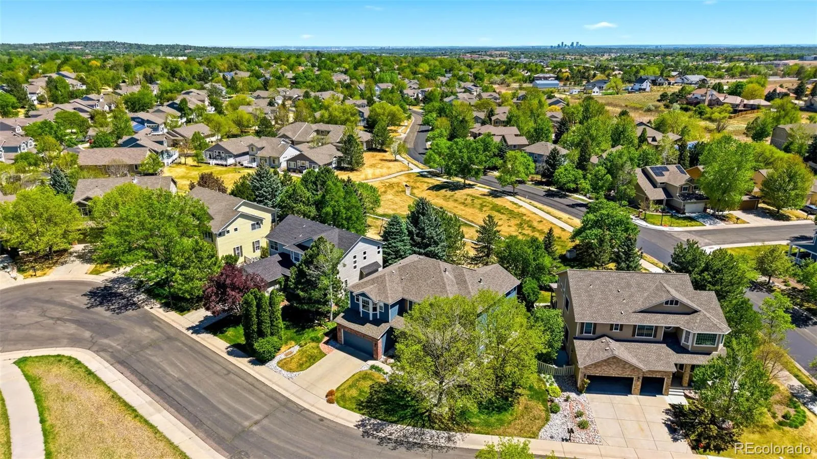 6112 Devinney Way Arvada CO 80004 MLS #REC6912253 05052026041922 1600 48