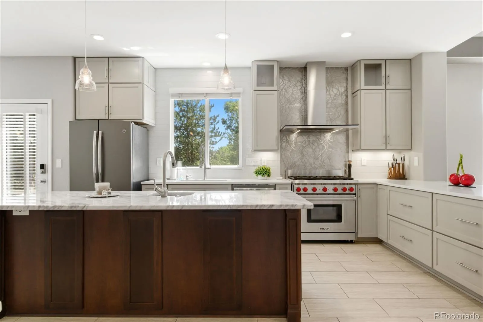6112 Devinney Way Arvada CO 80004 MLS #REC6912253 05052026041922 1600 7