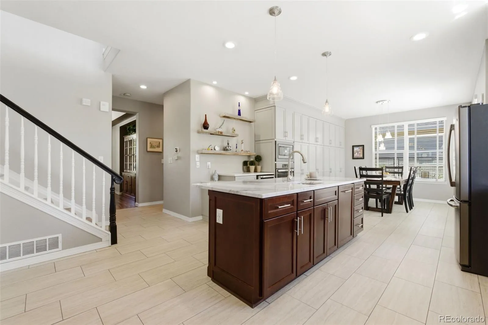 6112 Devinney Way Arvada CO 80004 MLS #REC6912253 05052026041922 1600 8