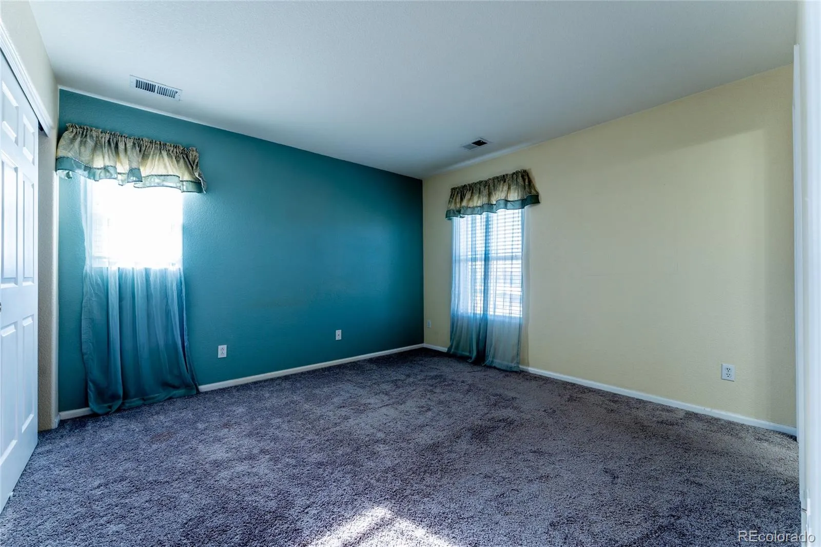 17285 E Wyoming Place Aurora CO 80017 MLS #REC6913628 04082026214113 1600 17