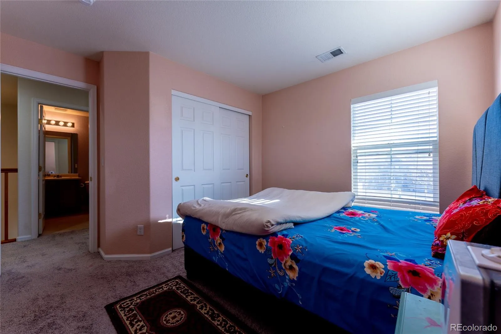 17285 E Wyoming Place Aurora CO 80017 MLS #REC6913628 04082026214113 1600 19