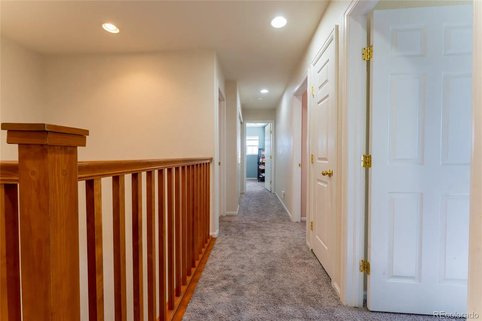 17285 E Wyoming Place Aurora CO 80017 MLS #REC6913628 04082026214113 1600 27