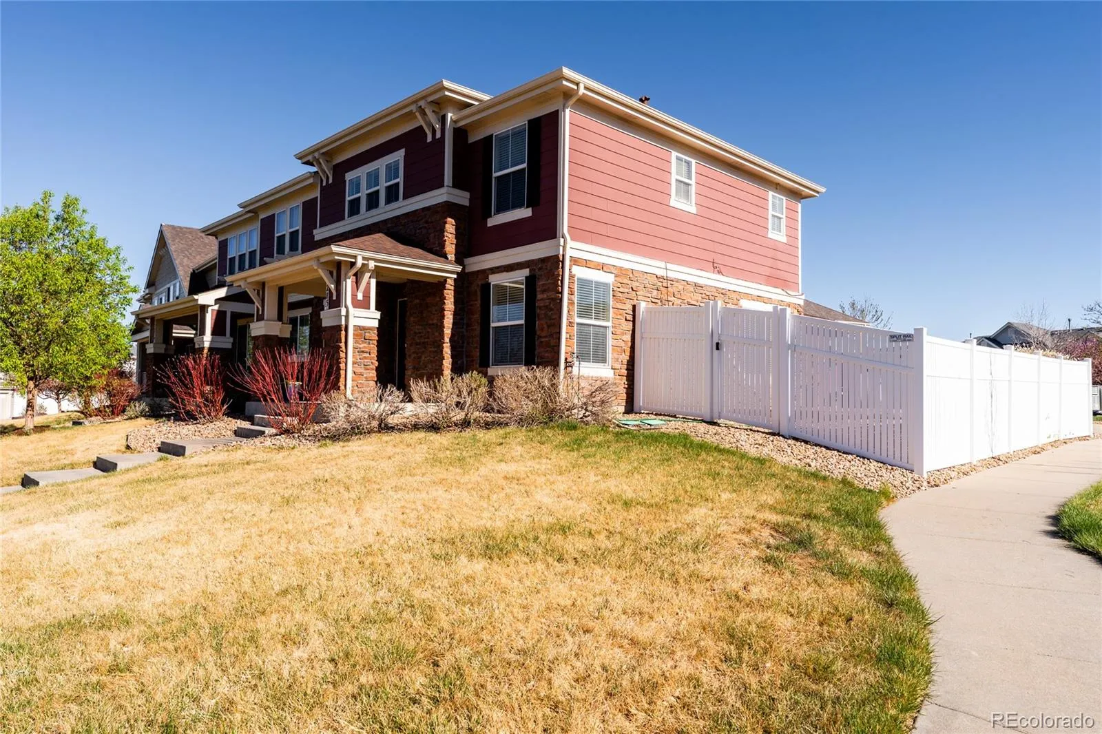 17285 E Wyoming Place Aurora CO 80017 MLS #REC6913628 04082026214113 1600 34
