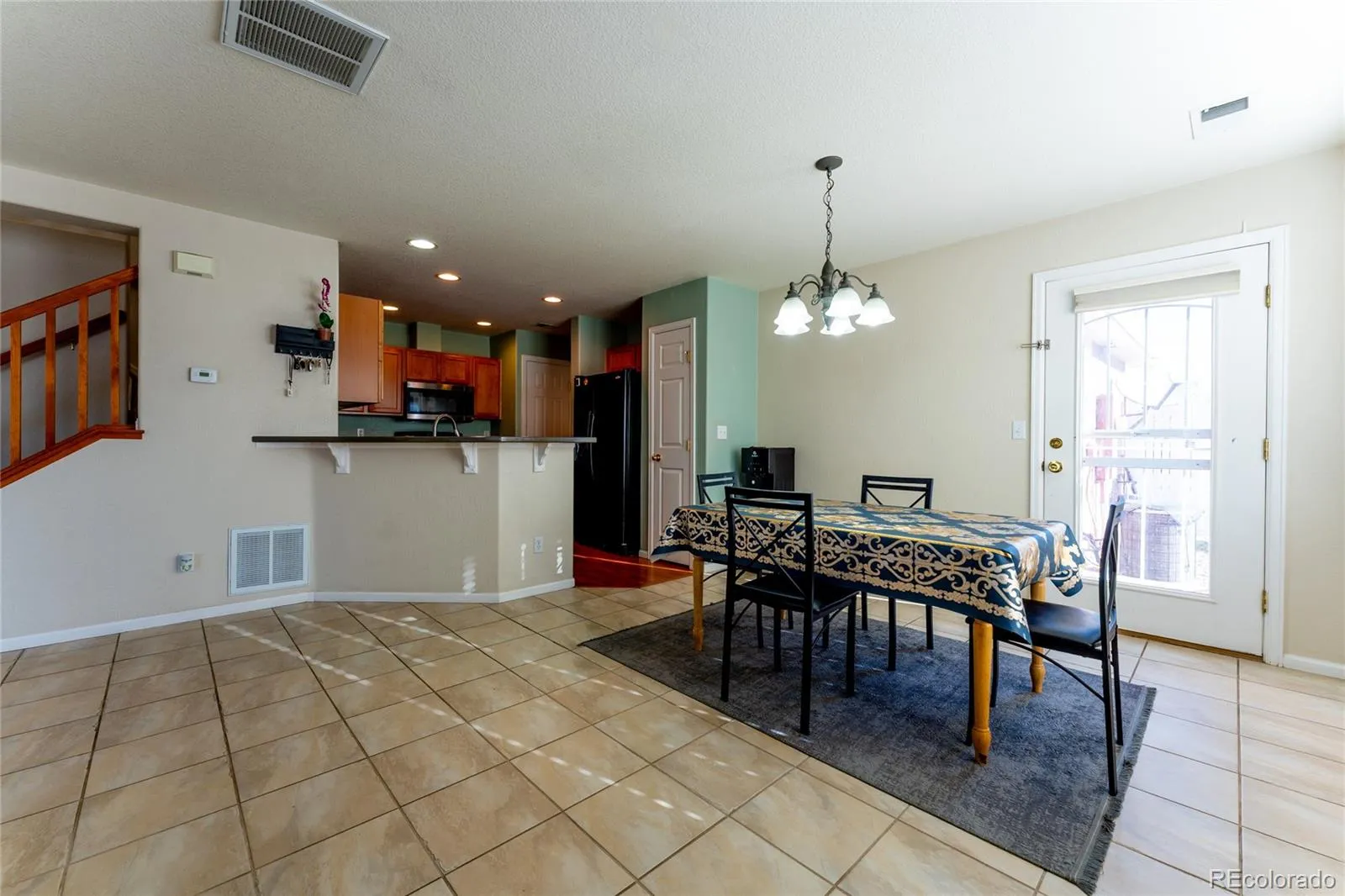 17285 E Wyoming Place Aurora CO 80017 MLS #REC6913628 04082026214113 1600 7