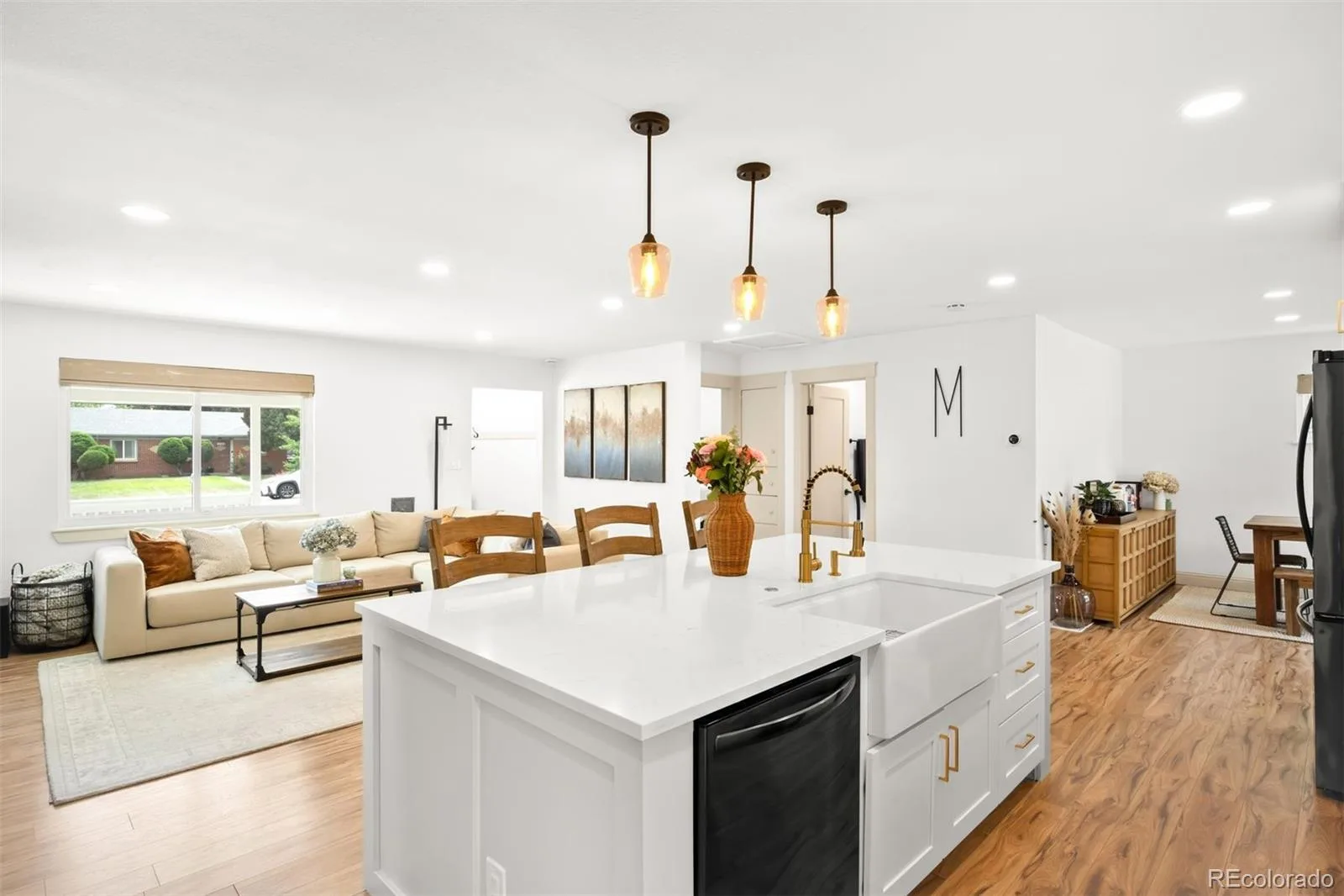 3351 S Dahlia Street Denver CO 80222 MLS #REC6914133 06182026141324 1600 4