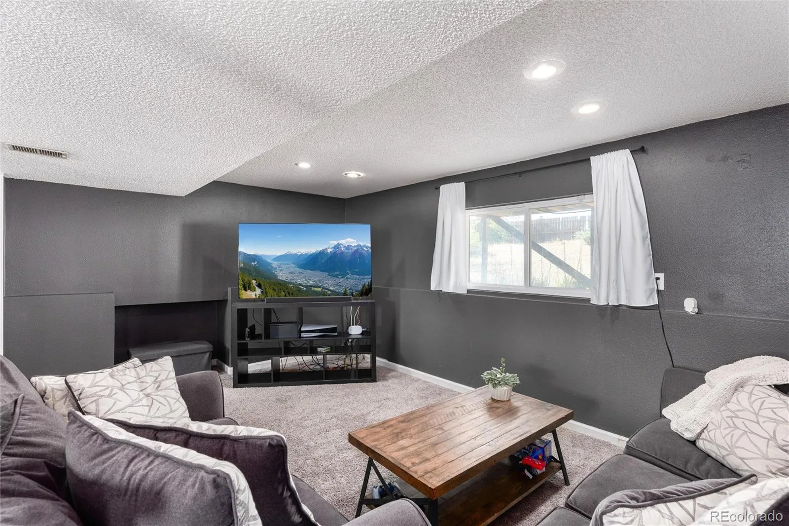 1867 S Zeno Way Aurora CO 80017 | MLS #REC6915192 07232026140417 1600 22