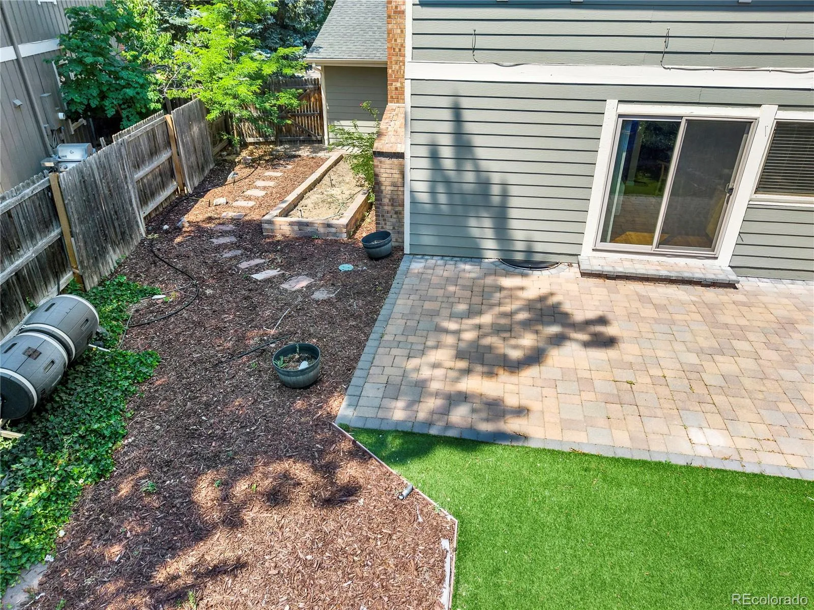 7958 S Roslyn Way Centennial CO 80112 | MLS #REC6915806 08202026132321 1600 35