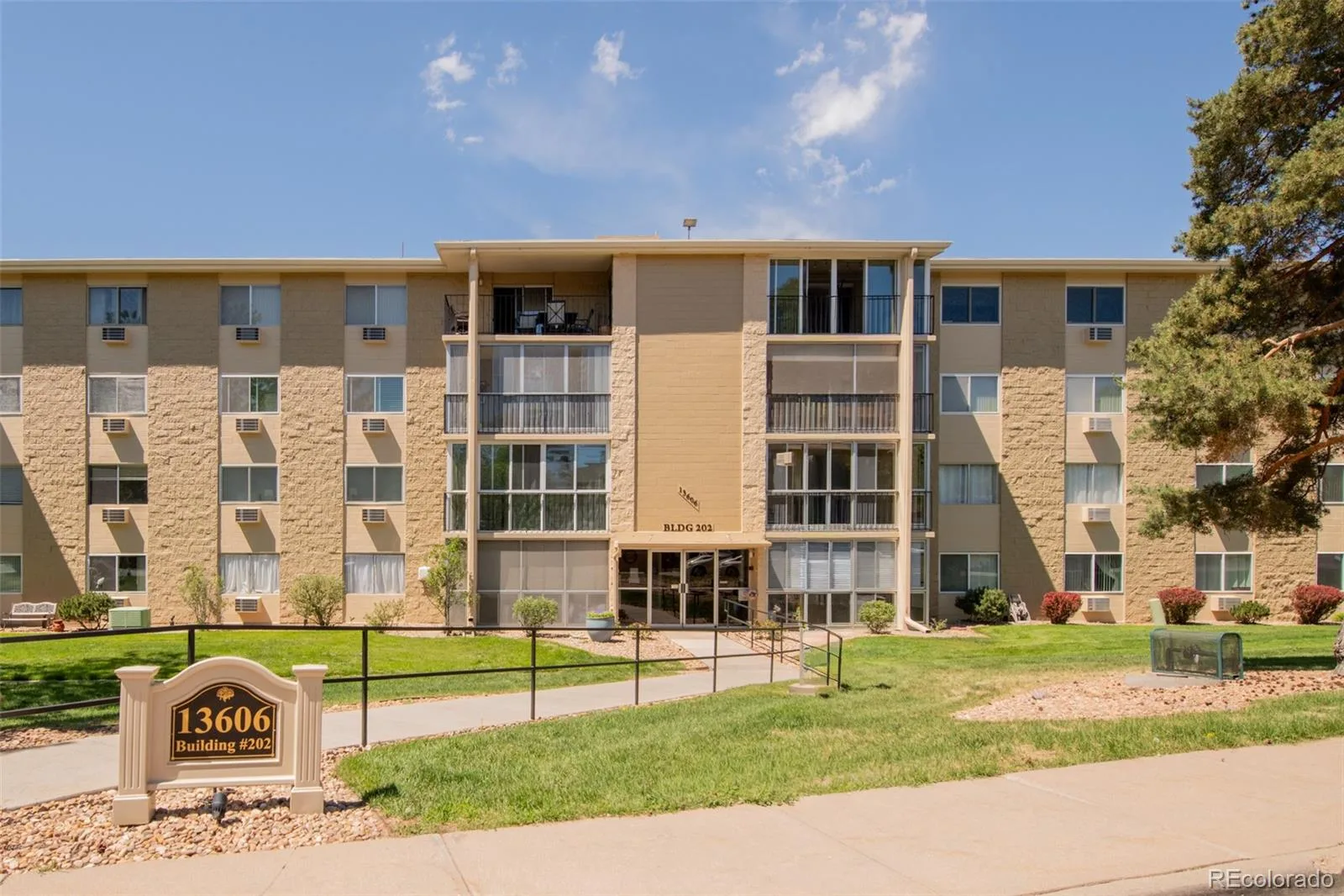 13606 E Bates Avenue #406 Aurora CO 80014 | MLS #REC6916166 08252026181909 1600 29