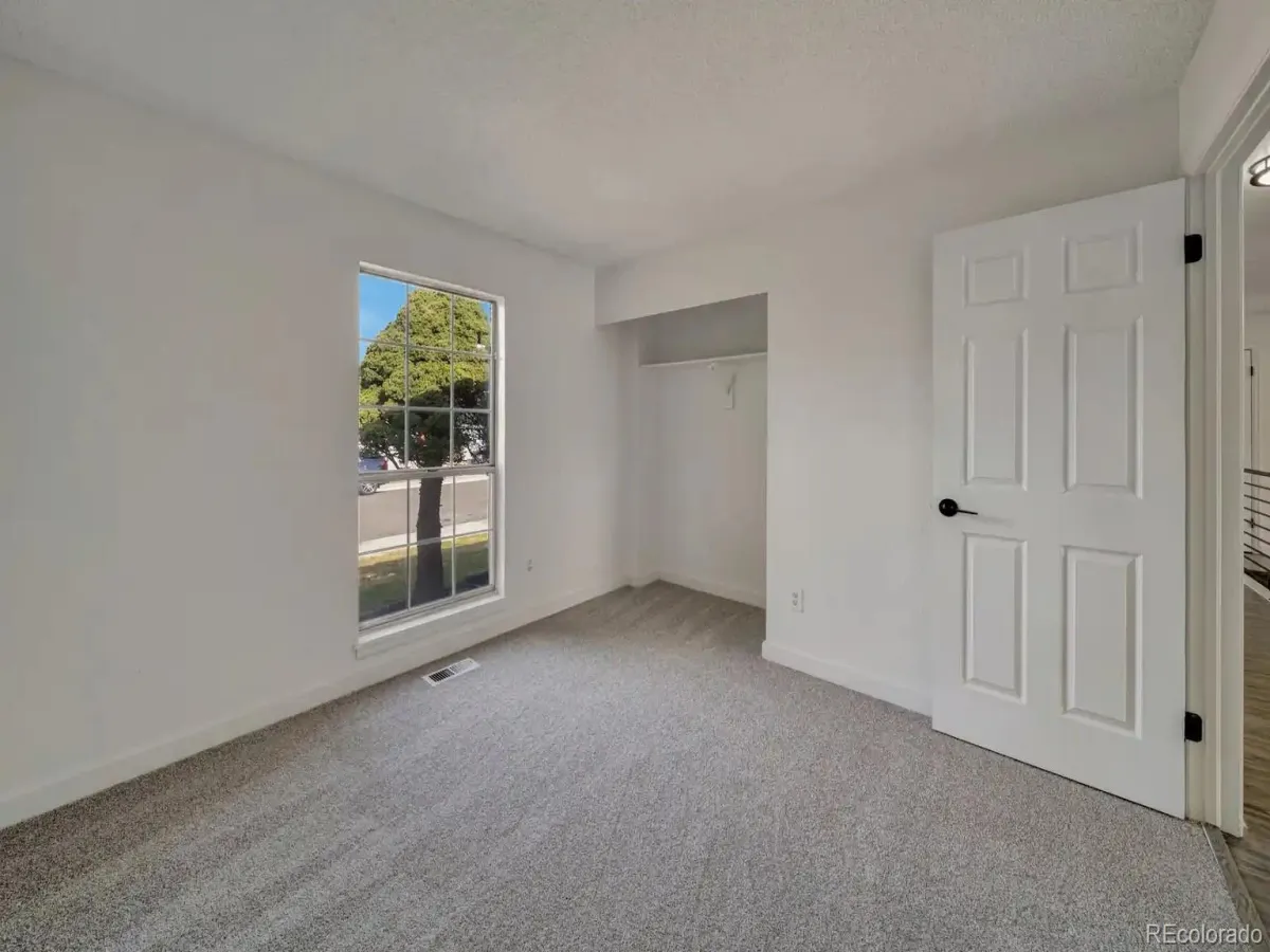 04112026224134 1200 8