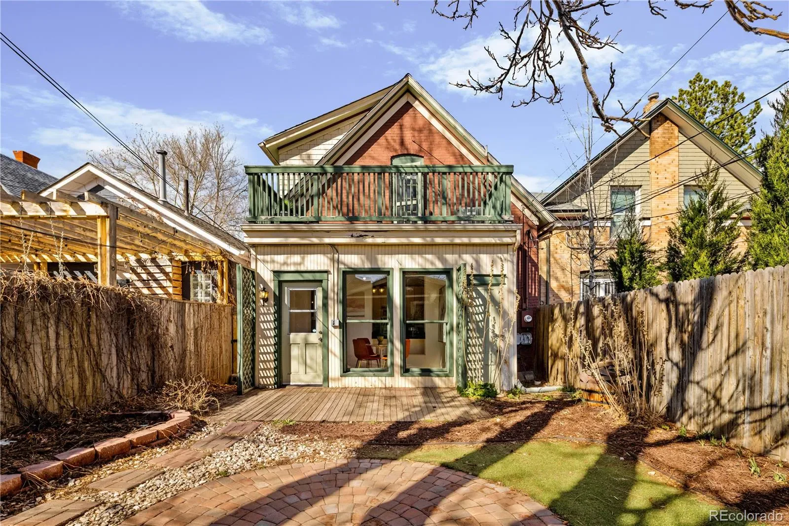 03192026213153 1600 33